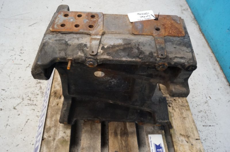 Achsen & Lenkung des Typs Valtra T213, Gebrauchtmaschine in Hemmet (Bild 9)