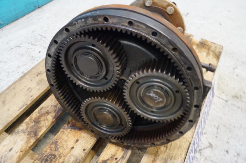 Achsen & Lenkung des Typs Valtra T213, Gebrauchtmaschine in Hemmet (Bild 7)