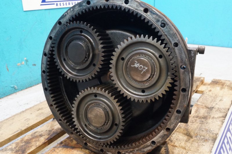 Achsen & Lenkung des Typs Valtra T213, Gebrauchtmaschine in Hemmet (Bild 10)