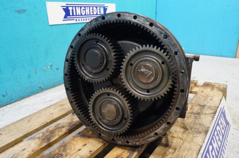 Achsen & Lenkung des Typs Valtra T213, Gebrauchtmaschine in Hemmet (Bild 9)