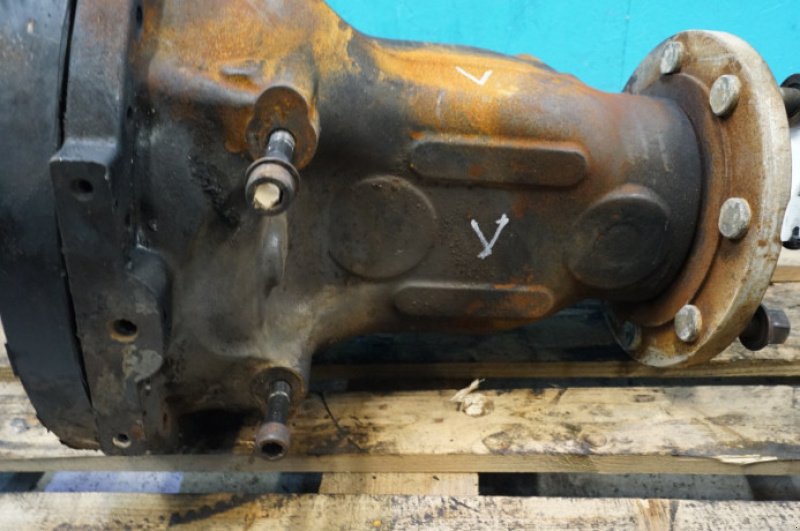 Achsen & Lenkung des Typs Valtra T213, Gebrauchtmaschine in Hemmet (Bild 3)