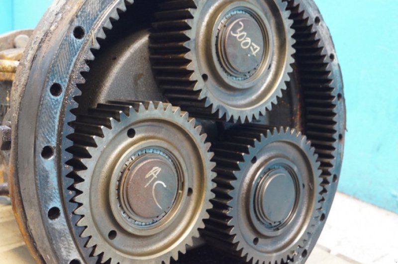 Achsen & Lenkung des Typs Valtra T213, Gebrauchtmaschine in Hemmet (Bild 16)