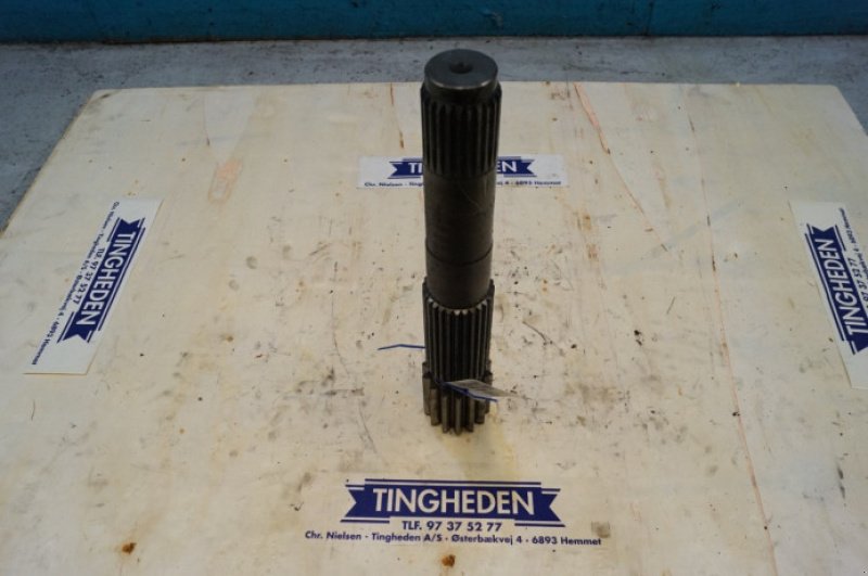 Achsen & Lenkung des Typs Valtra T213, Gebrauchtmaschine in Hemmet (Bild 7)