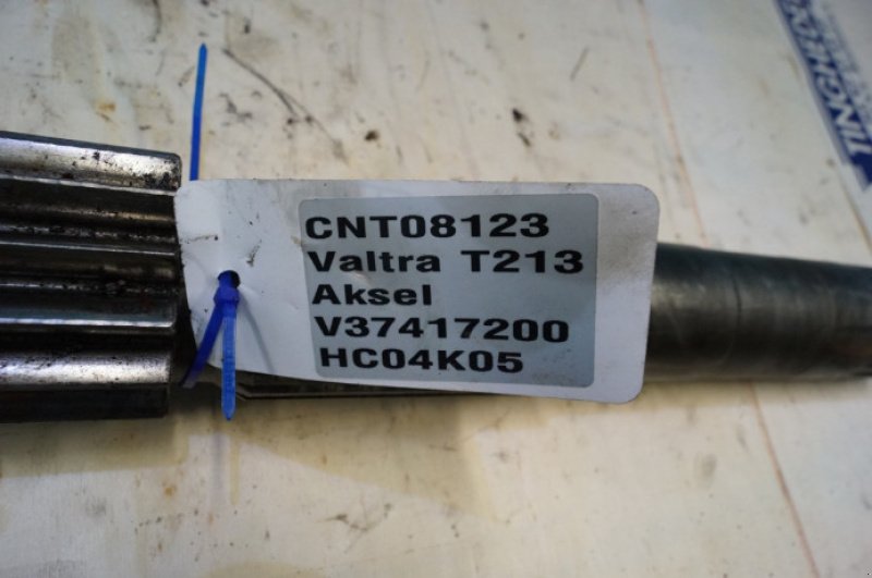 Achsen & Lenkung des Typs Valtra T213, Gebrauchtmaschine in Hemmet (Bild 11)