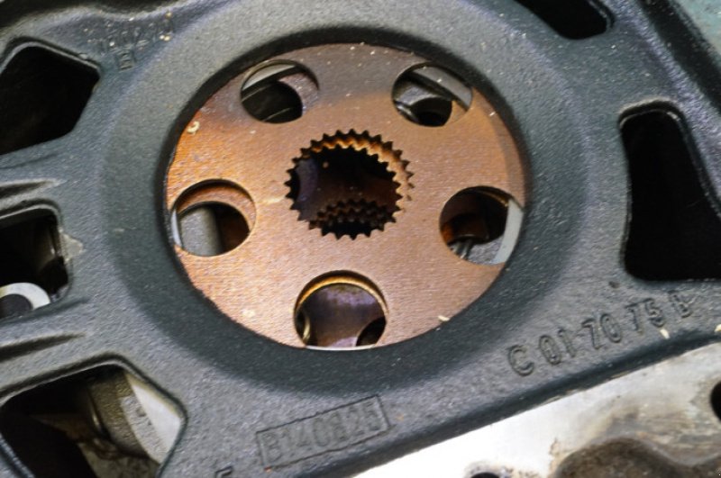 Achsen & Lenkung des Typs Valtra T213, Gebrauchtmaschine in Hemmet (Bild 3)