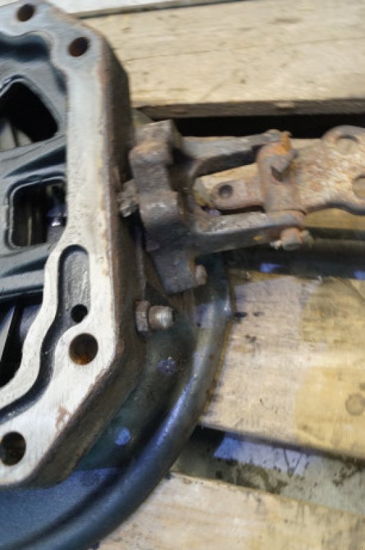 Achsen & Lenkung des Typs Valtra T213, Gebrauchtmaschine in Hemmet (Bild 8)