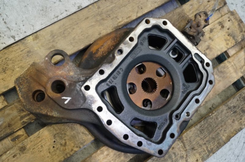 Achsen & Lenkung des Typs Valtra T213, Gebrauchtmaschine in Hemmet (Bild 13)