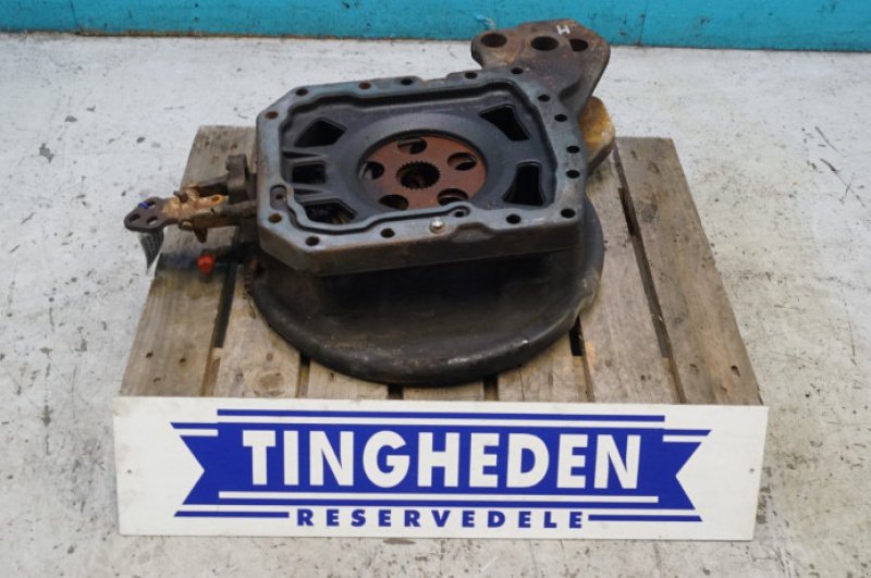 Achsen & Lenkung des Typs Valtra T213, Gebrauchtmaschine in Hemmet (Bild 1)