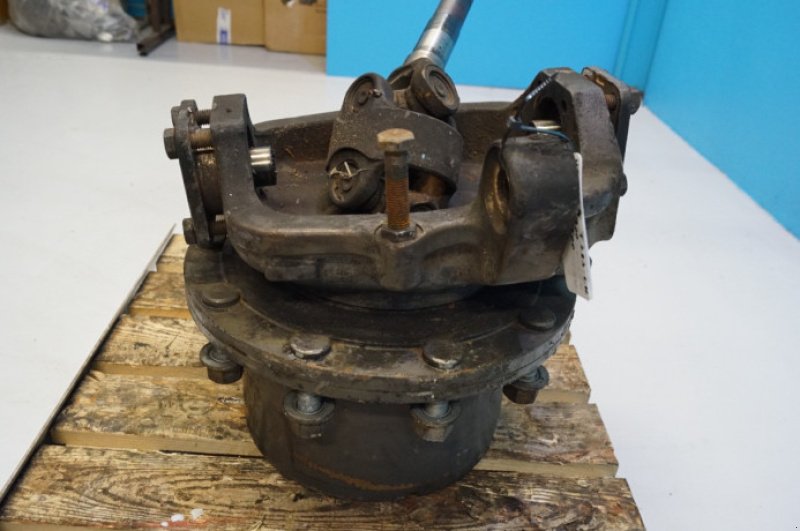 Achsen & Lenkung des Typs Valtra T213, Gebrauchtmaschine in Hemmet (Bild 12)