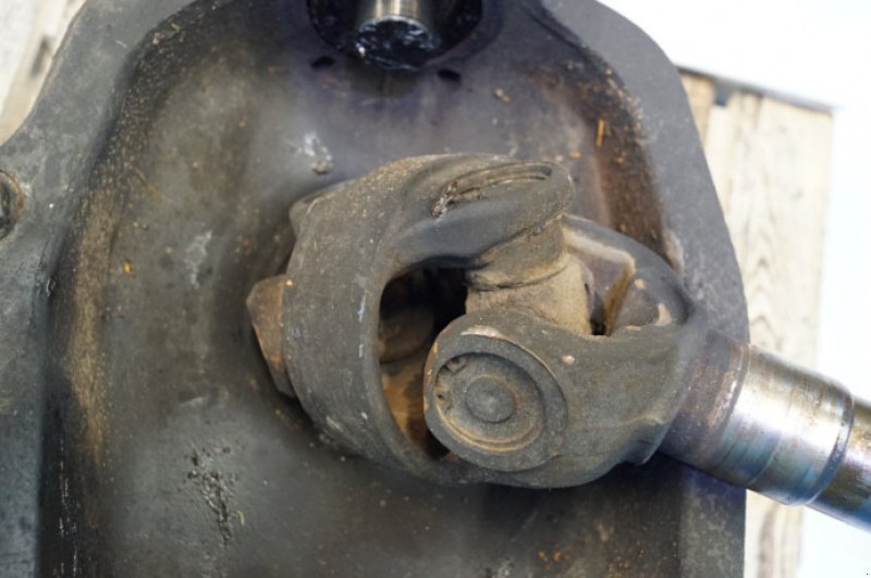 Achsen & Lenkung des Typs Valtra T213, Gebrauchtmaschine in Hemmet (Bild 10)