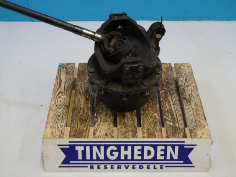 Achsen & Lenkung tipa Valtra T213, Gebrauchtmaschine u Hemmet (Slika 1)