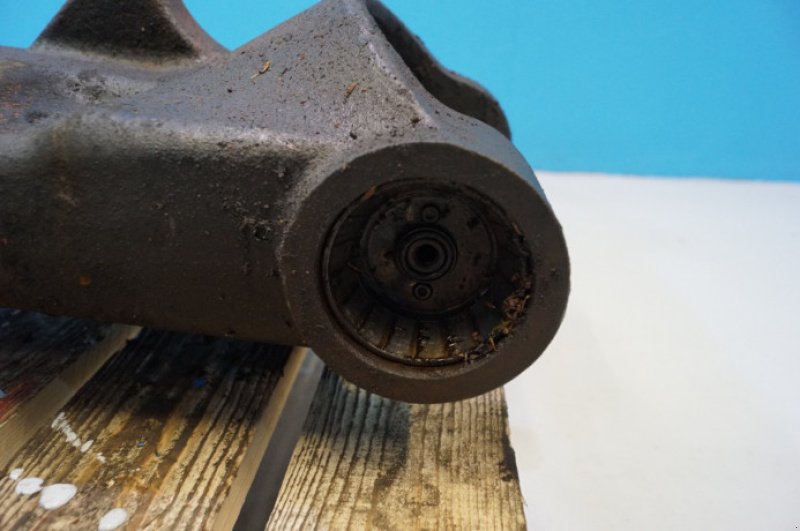 Achsen & Lenkung des Typs Valtra T213, Gebrauchtmaschine in Hemmet (Bild 13)