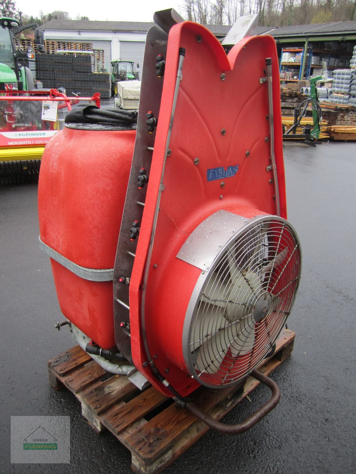 Anbau-Gebläsespritze Türe ait DRAGONE ARTHOST, Gebrauchtmaschine içinde Ehrenhausen (resim 2)