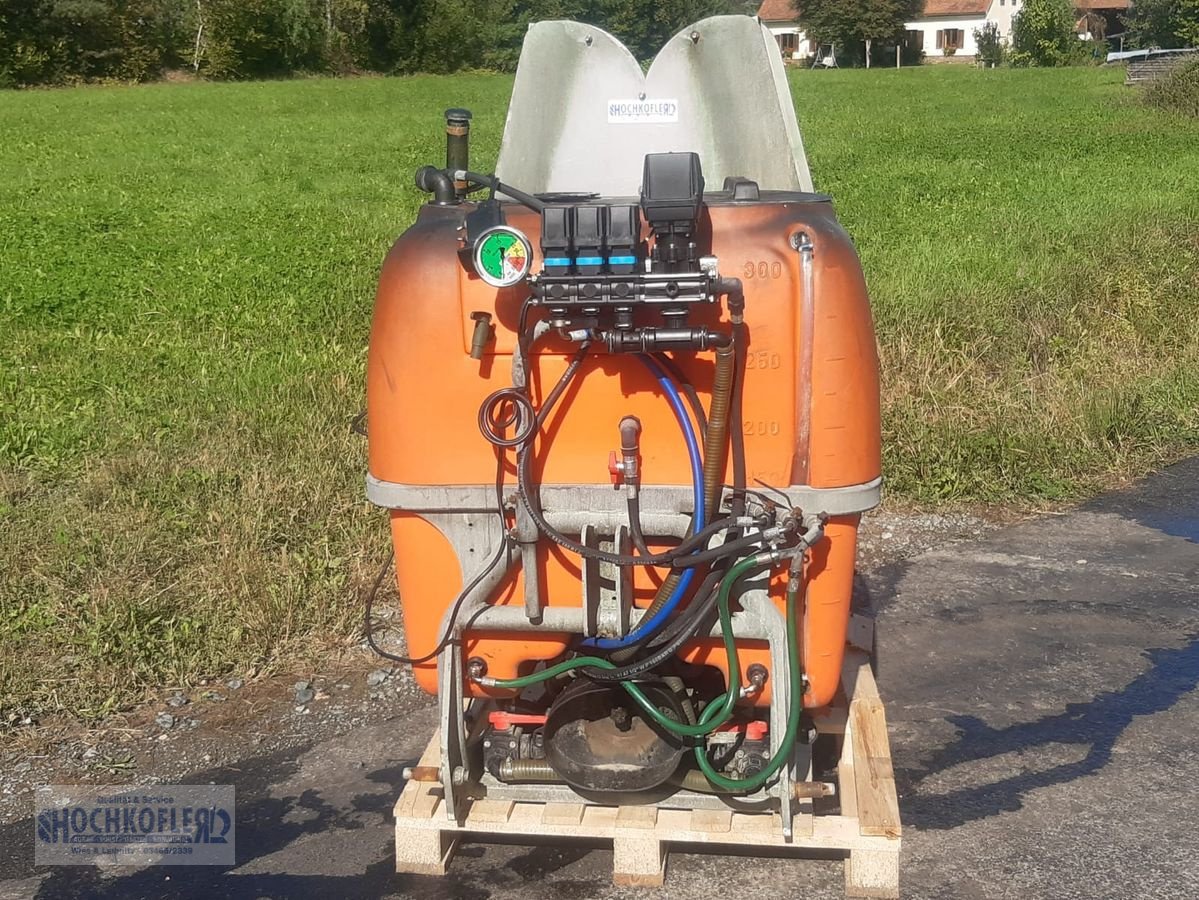 Anbau-Gebläsespritze du type DRAGONE Athos V300 T700 bzw. K1 300 G600, Gebrauchtmaschine en Wies (Photo 4)