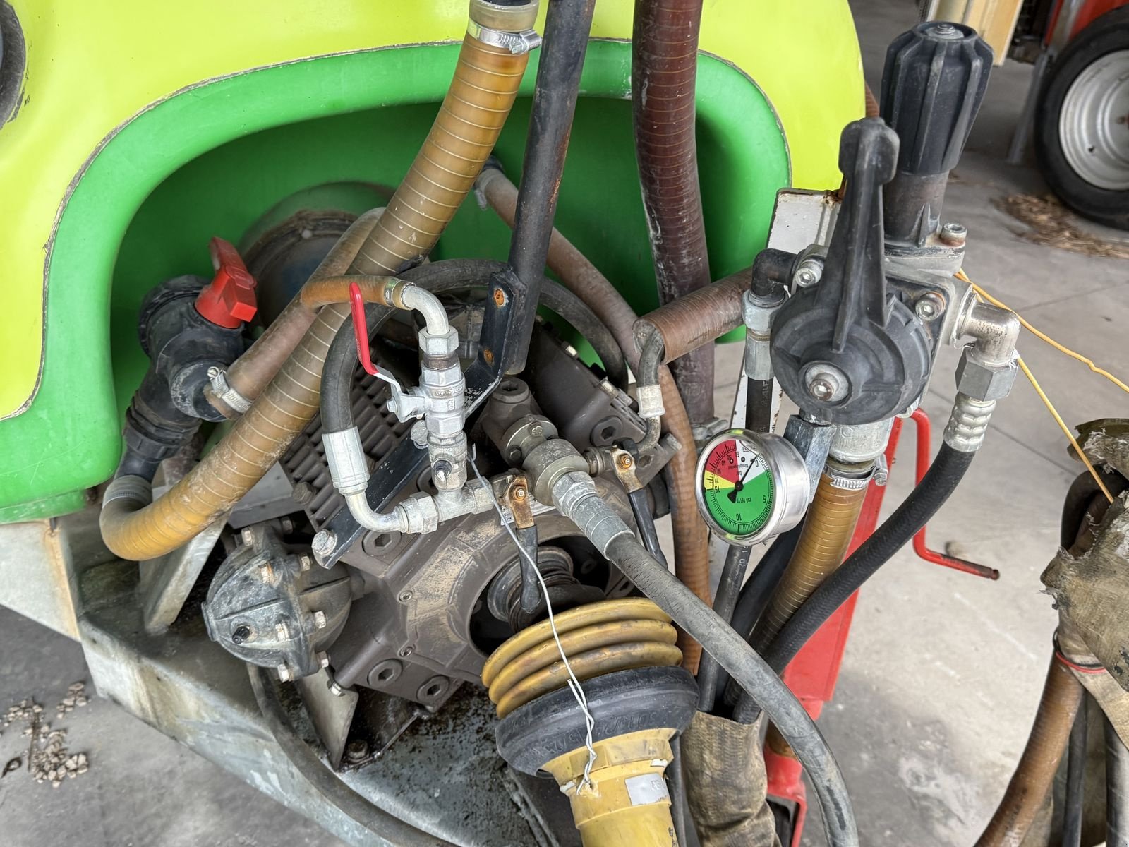 Anbau-Gebläsespritze of the type Jessernigg 1500 Liter Gebläsespritze, Gebrauchtmaschine in Hohenruppersdorf (Picture 11)