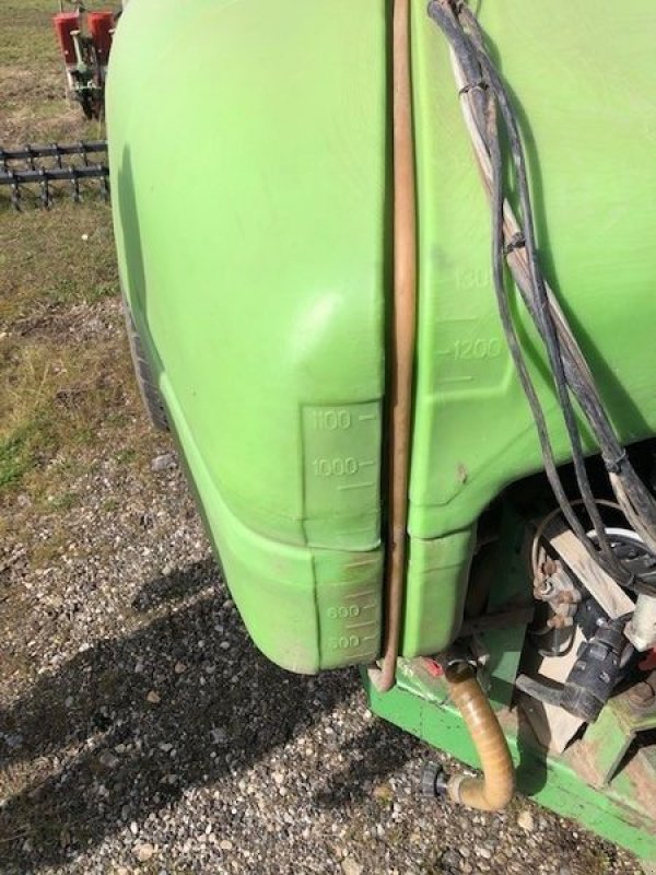 Anbau-Gebläsespritze του τύπου Jessernigg Dual 1500L - elektrische Bedienung, Gebrauchtmaschine σε Mistelbach (Φωτογραφία 5)