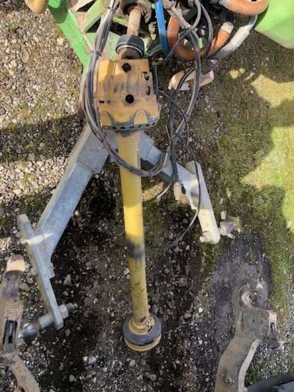 Anbau-Gebläsespritze του τύπου Jessernigg Dual 1500L - elektrische Bedienung, Gebrauchtmaschine σε Mistelbach (Φωτογραφία 4)