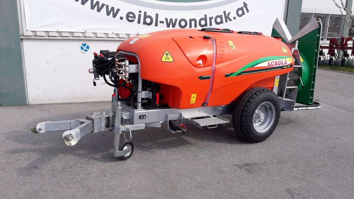 Anbau-Gebläsespritze of the type Sonstige AGROLA Weingartenspritze, Neumaschine in Gerasdorf (Picture 1)