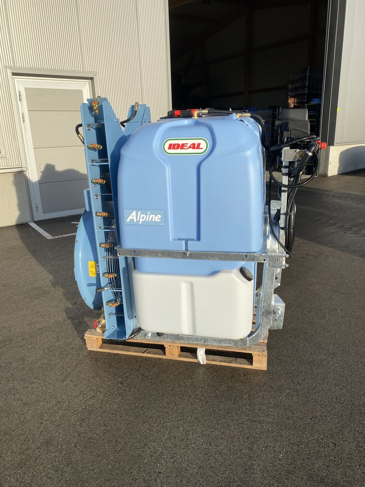 Anbau-Gebläsespritze typu Sonstige Alpine, Neumaschine v Grund (Obrázek 2)