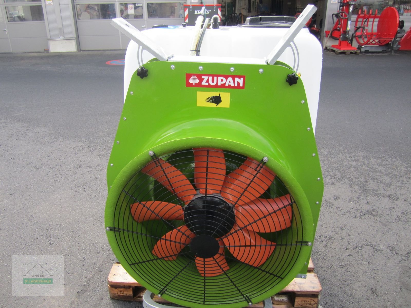 Anbau-Gebläsespritze του τύπου Sonstige ZUPAN HKA-300 V, Neumaschine σε Ehrenhausen (Φωτογραφία 2)