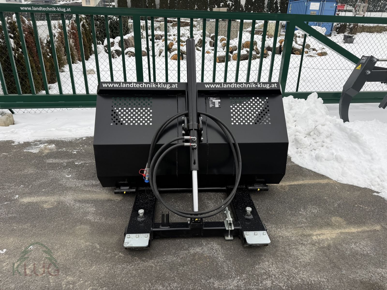 Anbaugerät типа Kozina NP 1.600 Staplerschaufel, Gebrauchtmaschine в Pirching am Traubenberg (Фотография 11)