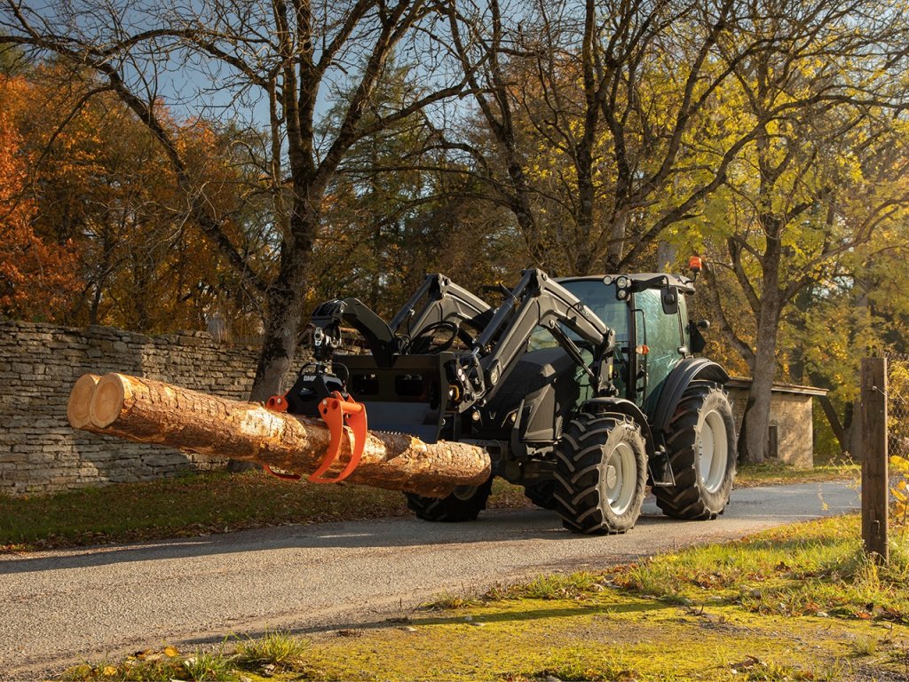 Anbaugerät des Typs Reil & Eichinger BMF Verladezange, Neumaschine in Nittenau (Bild 4)