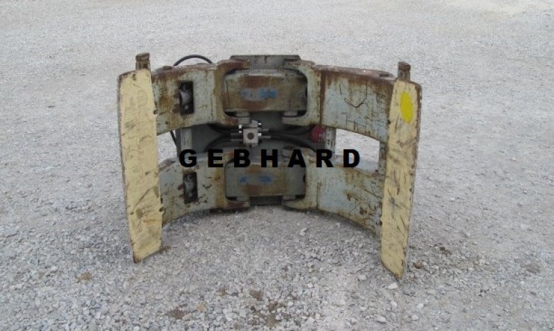 Anbaugerät des Typs Sonstige Ballenklammer Staplerklammer mit Drehmotor Holzgreifer Ballenzange, Gebrauchtmaschine in Großschönbrunn (Bild 2)