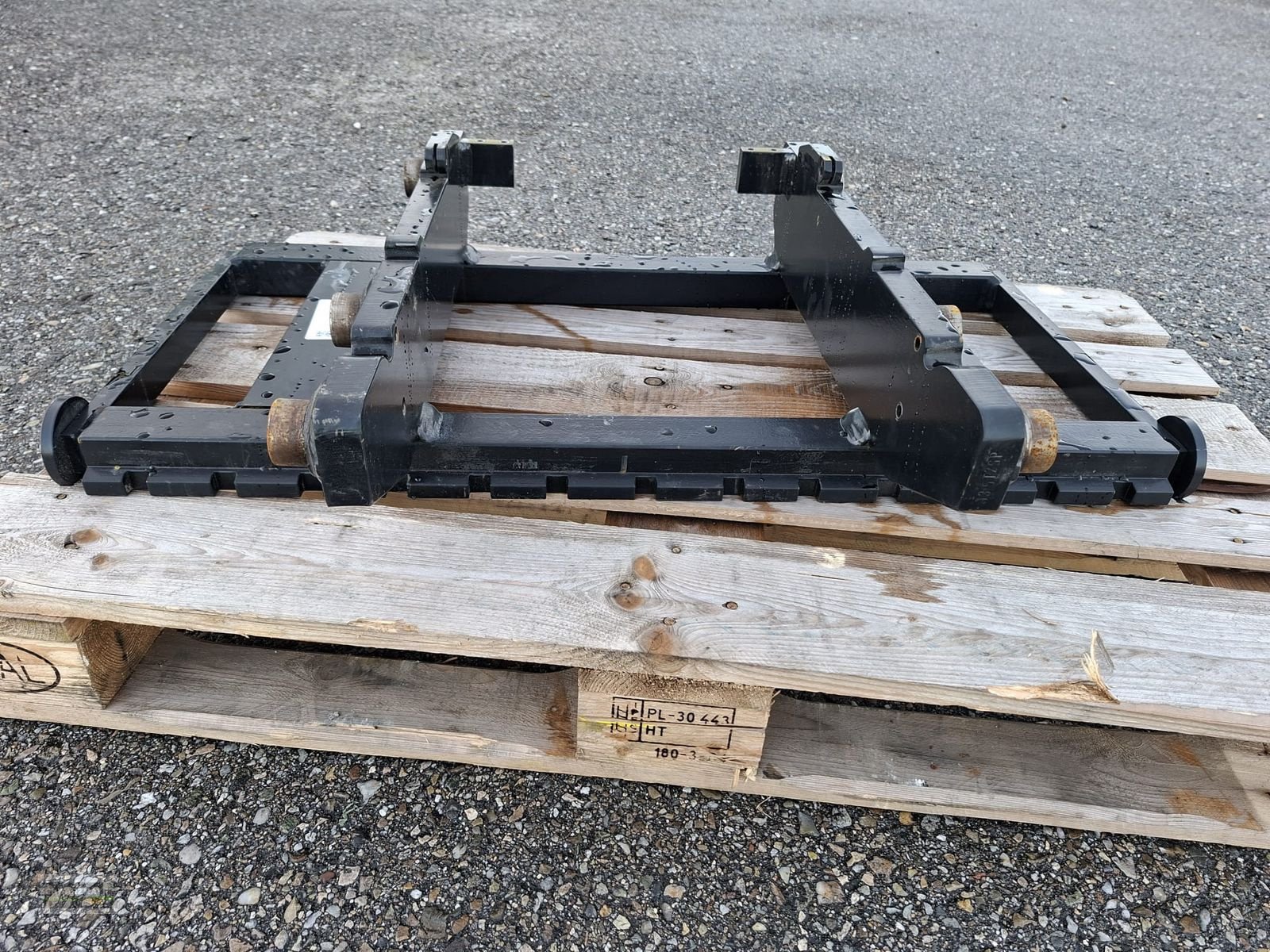 Anbaugerät от тип Sonstige Gabelzinkenaufnahme zu Mitsubishi Stapler, Gebrauchtmaschine в Gampern (Снимка 4)