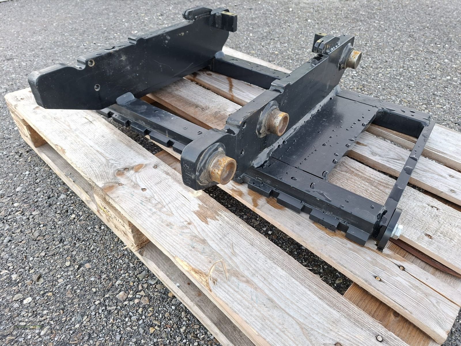 Anbaugerät от тип Sonstige Gabelzinkenaufnahme zu Mitsubishi Stapler, Gebrauchtmaschine в Gampern (Снимка 3)