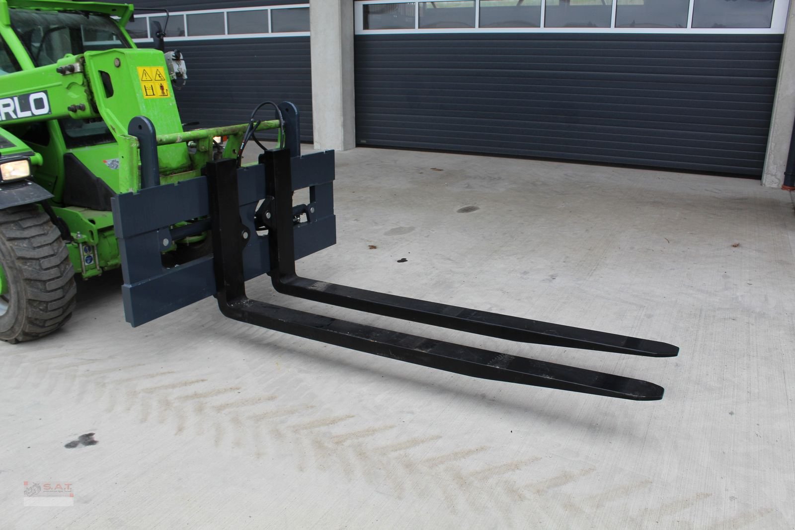 Anbaugerät tipa Sonstige Palettengabel FEM4 - 8000Kg Nutzlast, Neumaschine u Eberschwang (Slika 3)