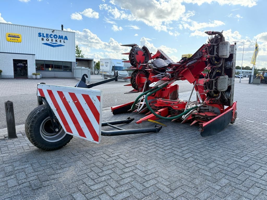 Anbauhäcksler & Anhängehäcksler van het type Kemper 375 Plus Maisbek fits Claas, Gebrauchtmaschine in BOEKEL (Foto 1)