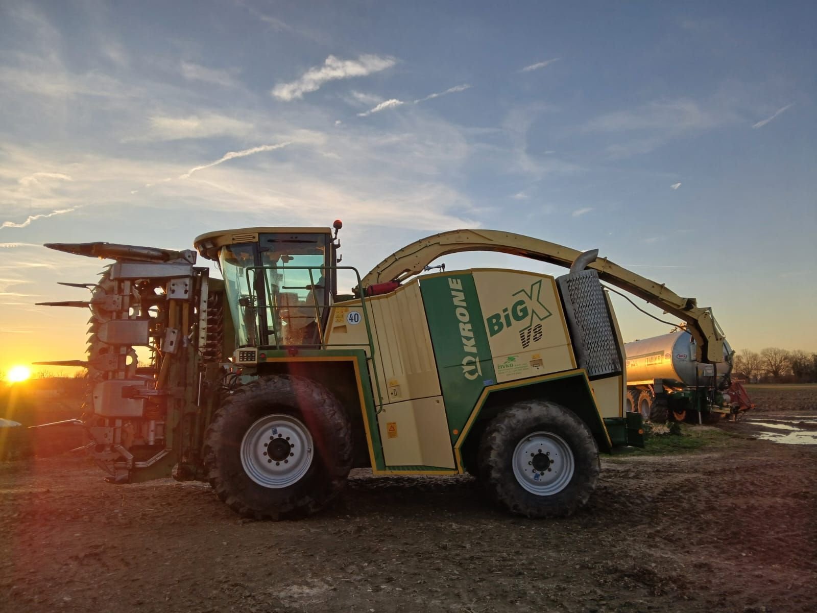 Anbauhäcksler & Anhängehäcksler Türe ait Krone Big X V8, Gebrauchtmaschine içinde Rovisce (resim 5)