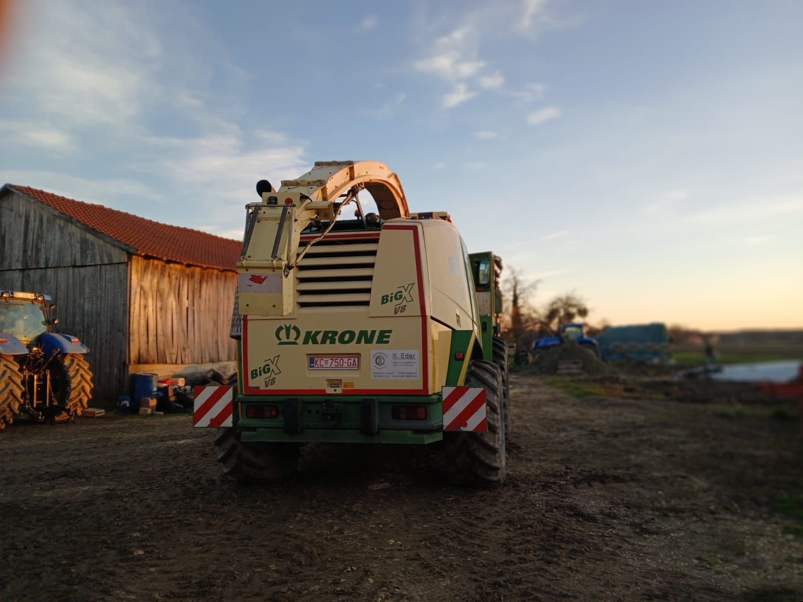 Anbauhäcksler & Anhängehäcksler Türe ait Krone Big X V8, Gebrauchtmaschine içinde Rovisce (resim 4)