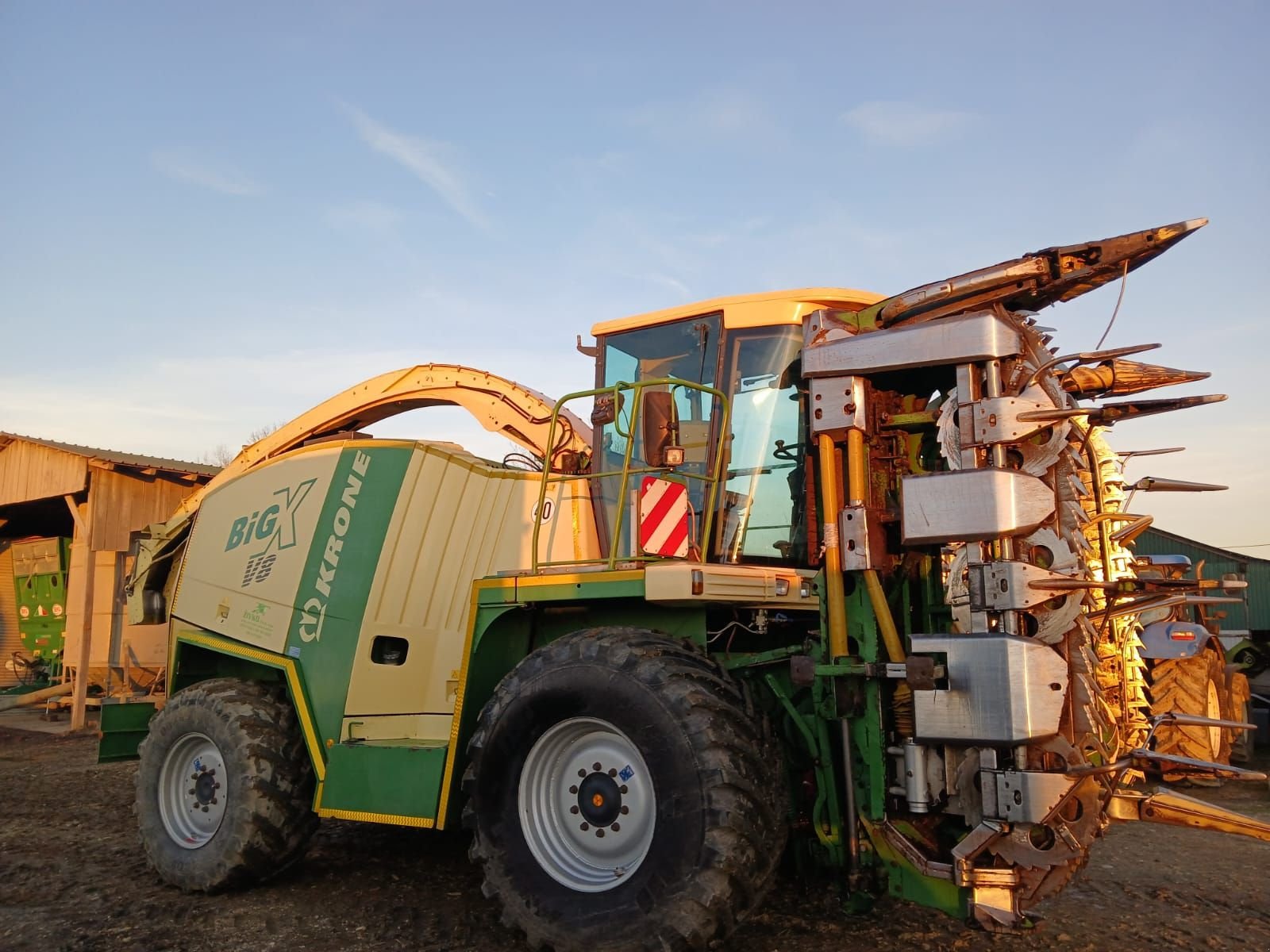 Anbauhäcksler & Anhängehäcksler Türe ait Krone Big X V8, Gebrauchtmaschine içinde Rovisce (resim 1)