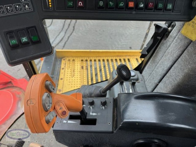 Anbauhäcksler & Anhängehäcksler des Typs New Holland FX375, Gebrauchtmaschine in Münzkirchen (Bild 19)