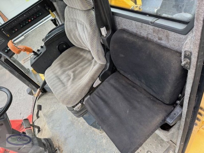 Anbauhäcksler & Anhängehäcksler des Typs New Holland FX375, Gebrauchtmaschine in Münzkirchen (Bild 16)