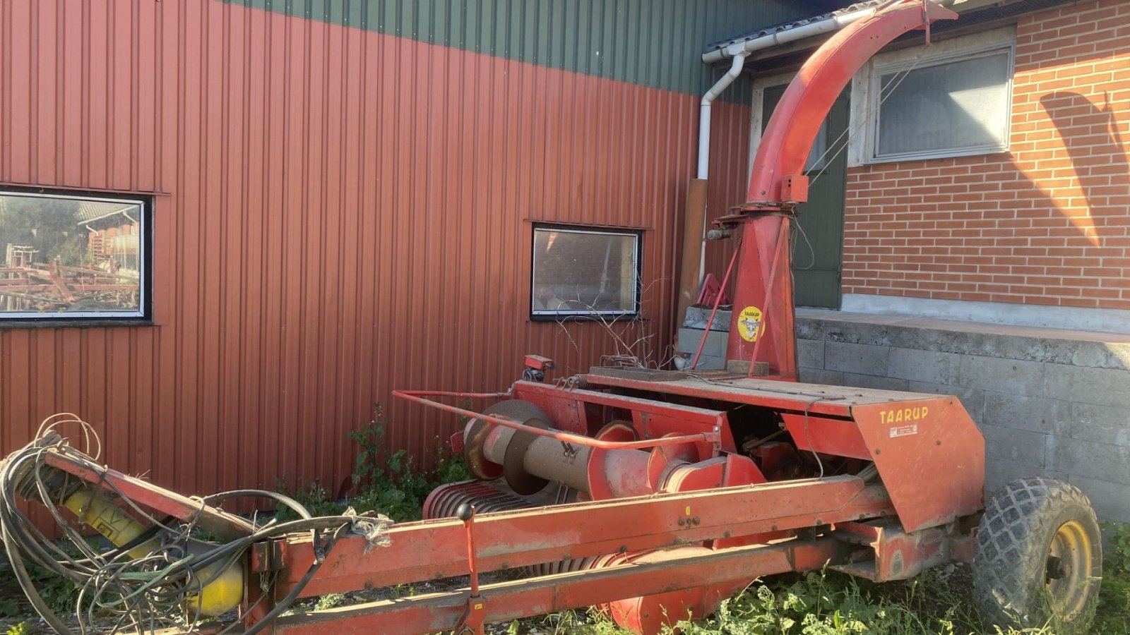 Anbauhäcksler & Anhängehäcksler типа Taarup 605B, Gebrauchtmaschine в øster ulslev (Фотография 1)