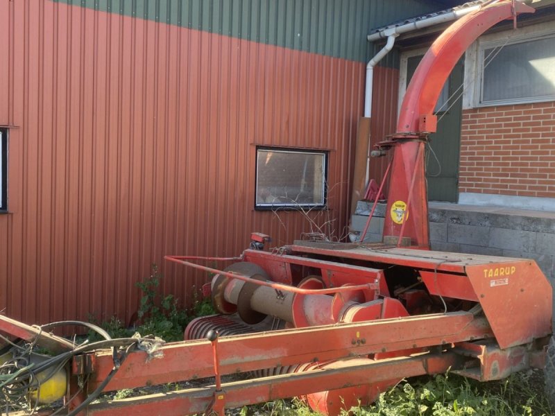 Anbauhäcksler & Anhängehäcksler des Typs Taarup 605B, Gebrauchtmaschine in øster ulslev (Bild 1)