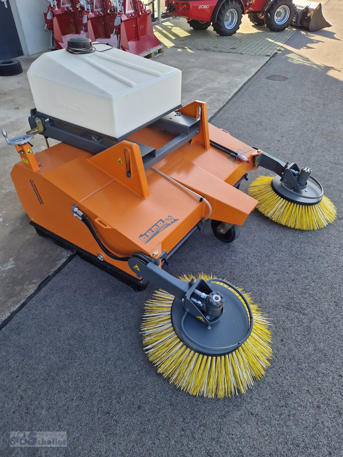 Anbaukehrmaschine typu Bema 40 Industry 1550, Gebrauchtmaschine v Monheim (Obrázek 1)