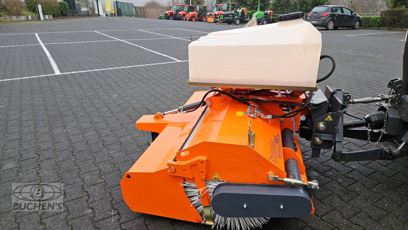 Anbaukehrmaschine типа Bema Dual 580 Typ 1700, Gebrauchtmaschine в Olpe (Фотография 4)
