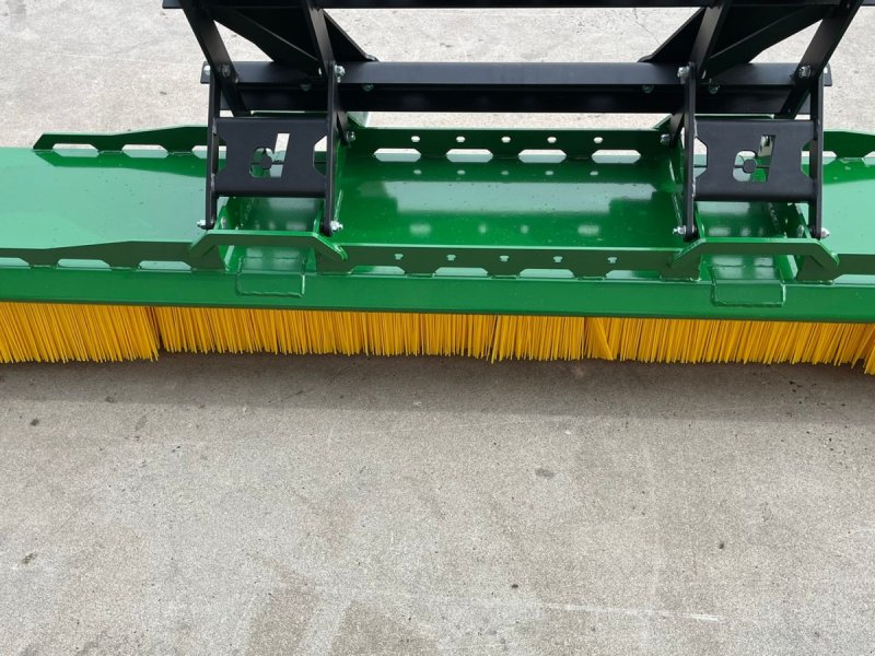 Anbaukehrmaschine typu Düvelsdorf Kost til pallegafler, 300 cm, Gebrauchtmaschine v Nørager