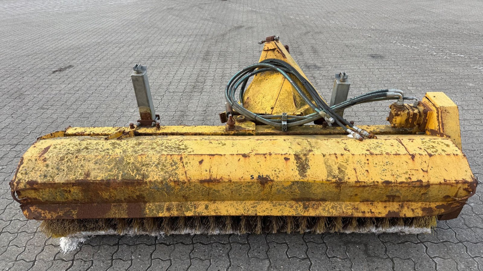 Anbaukehrmaschine van het type Epoke 230 cm. hydraulisk kost, Gebrauchtmaschine in Gjerlev J. (Foto 3)