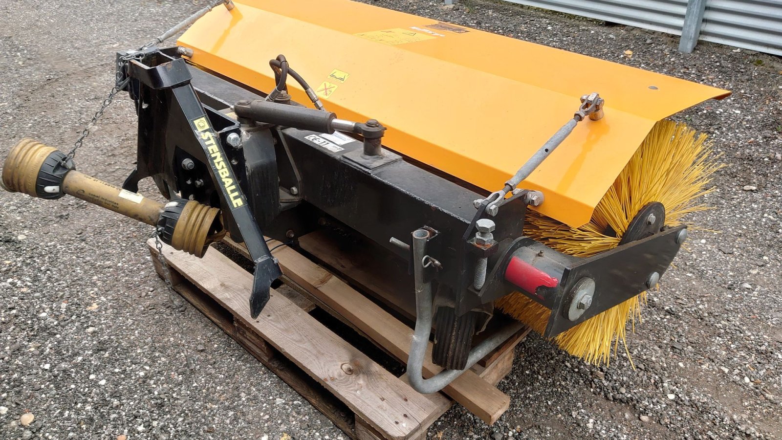 Anbaukehrmaschine typu GMR FF1700MSA, Gebrauchtmaschine v Nørresundby (Obrázek 1)