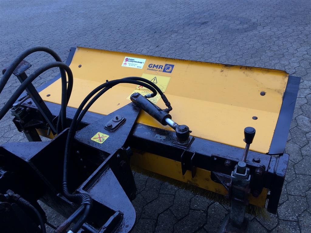 Anbaukehrmaschine of the type GMR HF1200  Hydraulisk, Gebrauchtmaschine in Helsinge (Picture 2)