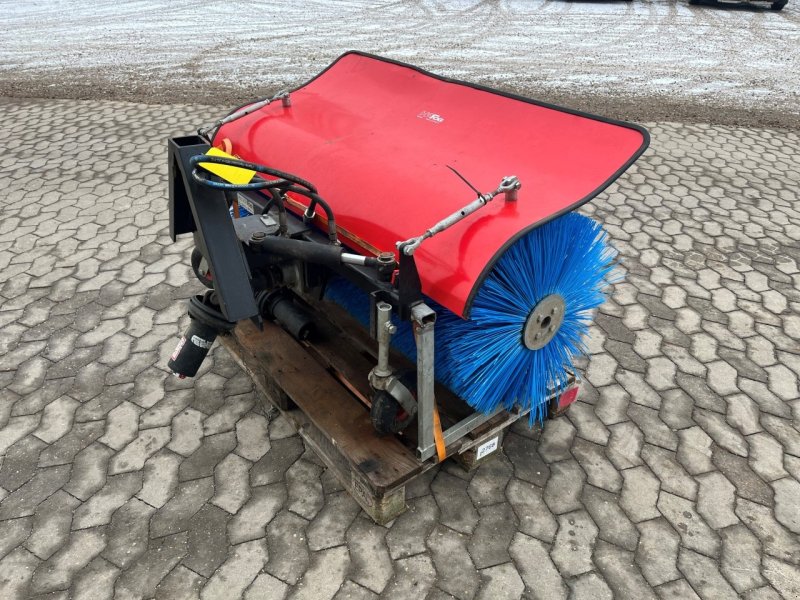 Anbaukehrmaschine za tip HAF 135 CM KOST M.PTO, Gebrauchtmaschine u Rødding