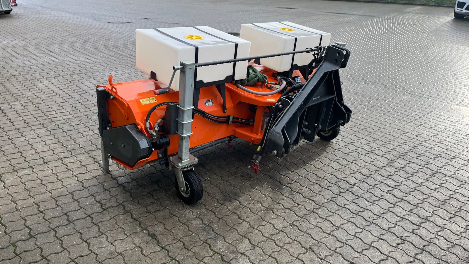 Anbaukehrmaschine of the type Kersten fkm 22560 h 225cm Hydraulisk kost med vandanlæg Som ny!, Gebrauchtmaschine in Rønnede (Picture 4)