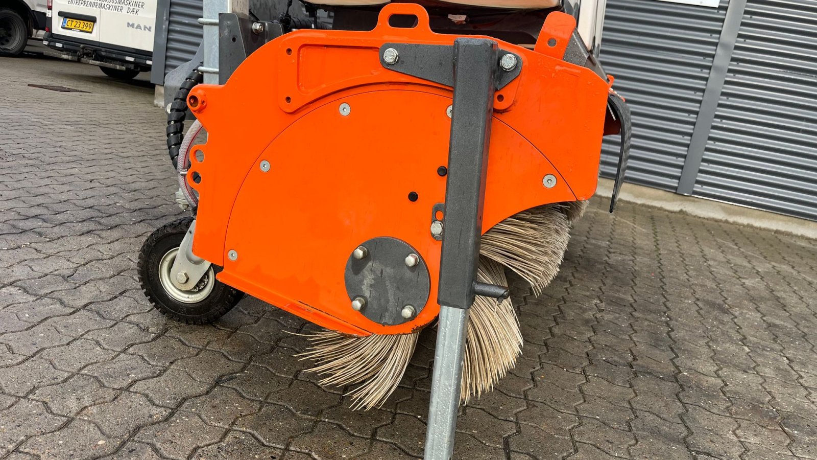 Anbaukehrmaschine of the type Kersten fkm 22560 h 225cm Hydraulisk kost med vandanlæg Som ny!, Gebrauchtmaschine in Rønnede (Picture 13)