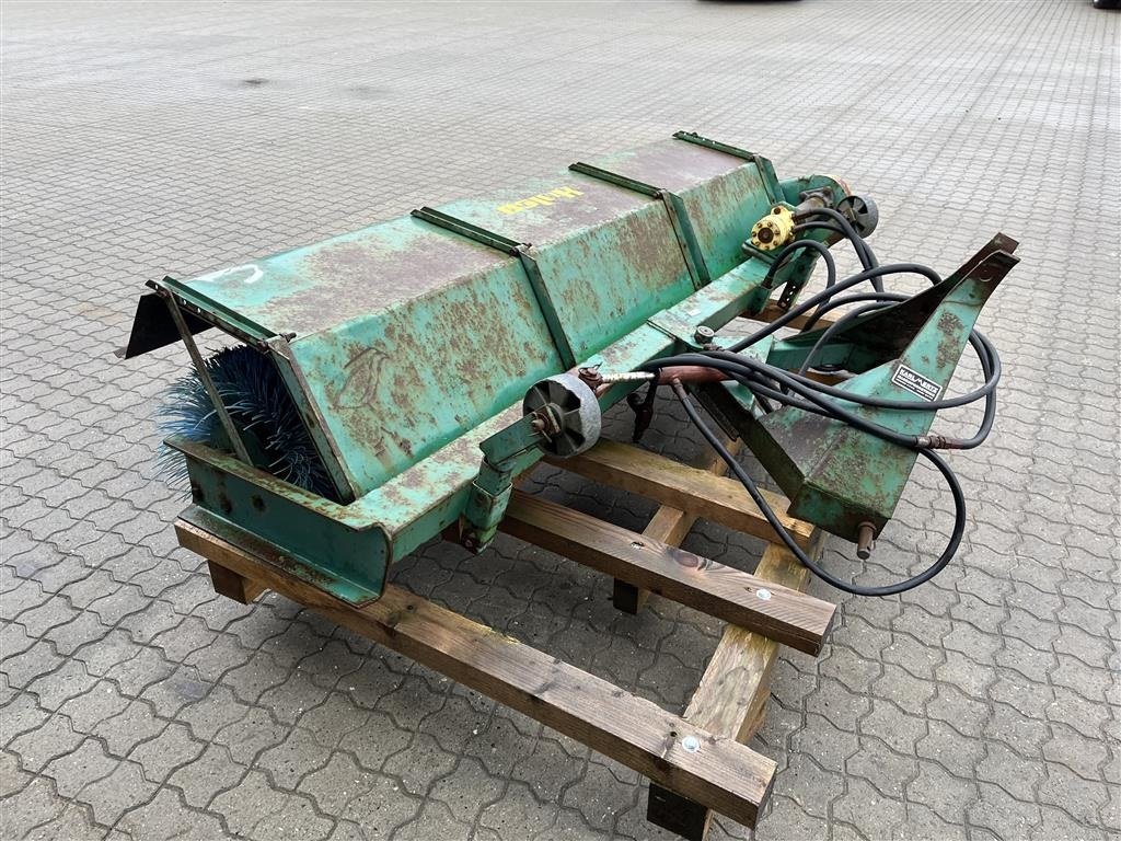 Anbaukehrmaschine tip Sonstige 230 hydraulisk kost med hydraulisk sving, Gebrauchtmaschine in Rønnede (Poză 4)