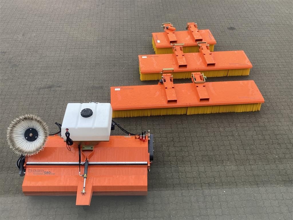 Anbaukehrmaschine of the type Sonstige 580 Dual opsamlerkasse, vandtank og sidebørste, Gebrauchtmaschine in Roslev (Picture 21)