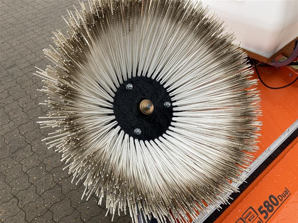 Anbaukehrmaschine of the type Sonstige 580 Dual opsamlerkasse, vandtank og sidebørste, Gebrauchtmaschine in Roslev (Picture 13)